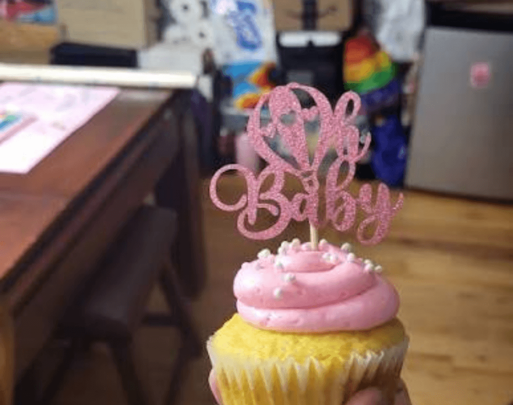 Baby Shower Cake Writing Ideas to Make It Special (Messages) 4 Short Baby Shower Cake Messages (Perfect for Small Cakes)