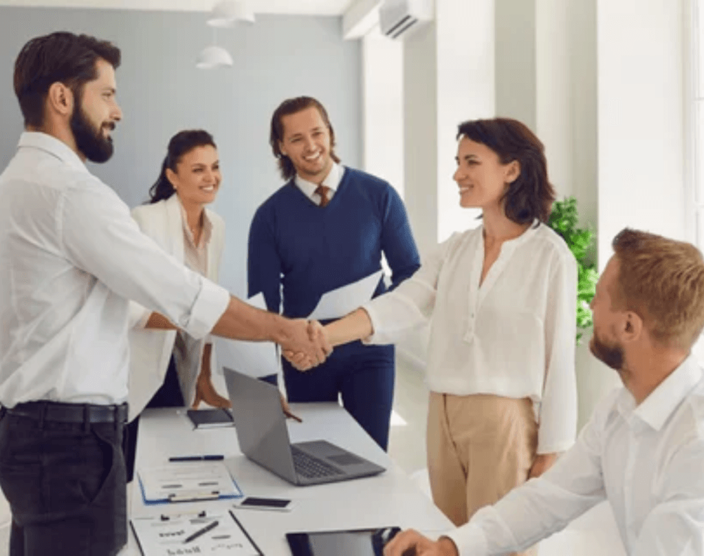 Creative Ways to Say "Welcome Back" That Everyone Will Love 5 Professional Ways to Say "Welcome Back"